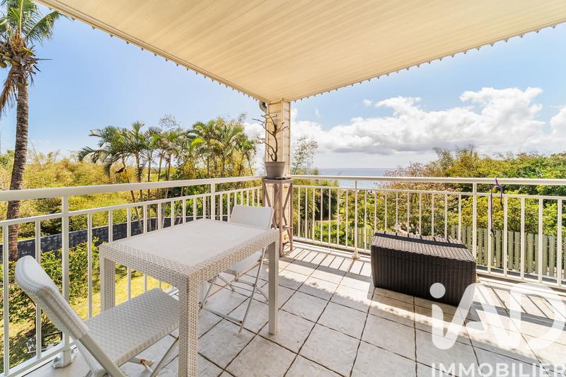 Maison - 235 m² - 7 pièces