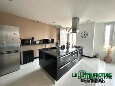 Appartement - 66 m² - 2 pièces