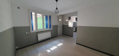 Maison traditionnelle - 78 m² - 5 pièces