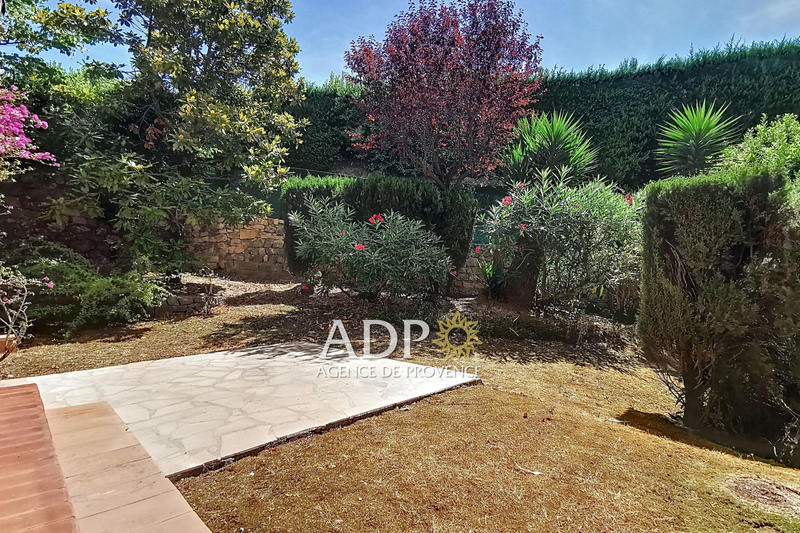 Appartement - 89 m² - 3 pièces