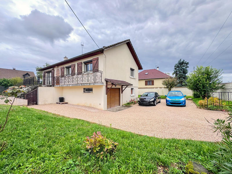 Maison - 119 m² - 6 pièces