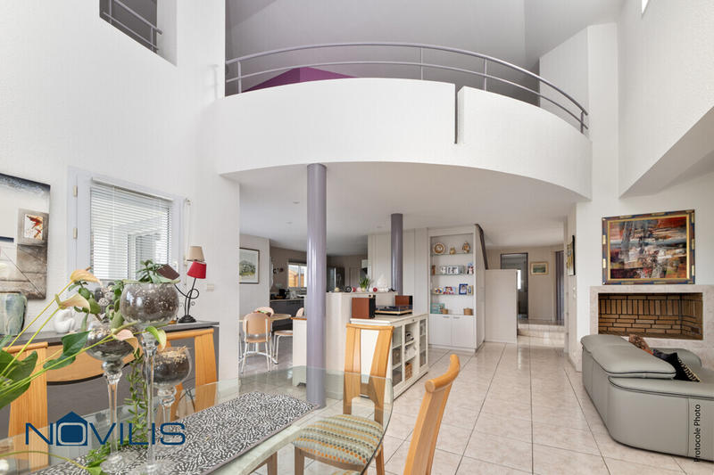 Villa - 182 m² - 5 pièces