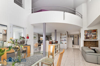 Villa - 182 m² - 5 pièces