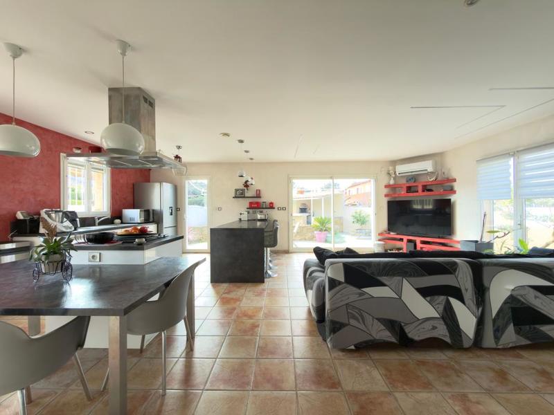 Maison - 127 m² - 6 pièces