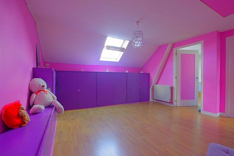 Maison - 194 m² - 6 pièces