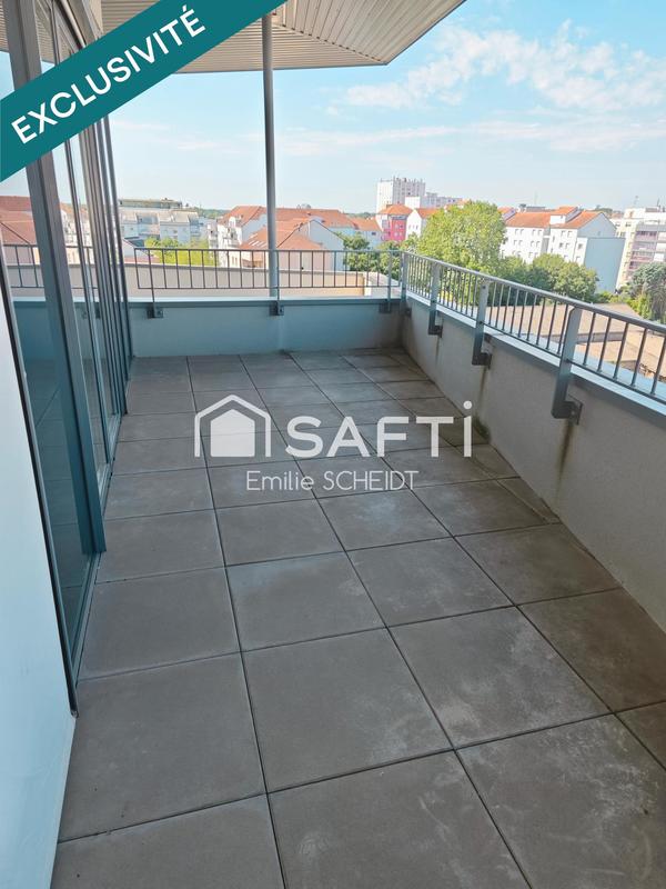Appartement - 104 m² - 5 pièces