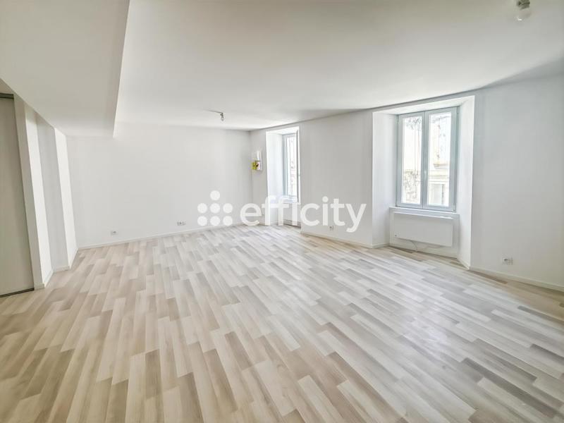 Appartement - 66 m² - 3 pièces