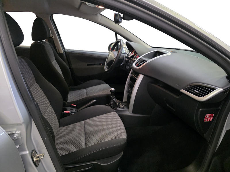Peugeot 207 - 1.6 Hdi 92 Cv Premium