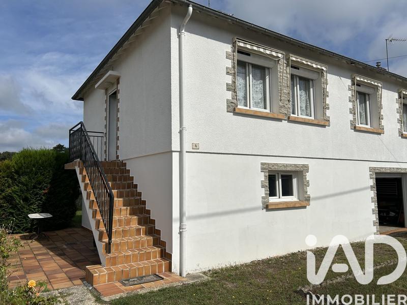 Maison - 93 m² - 5 pièces