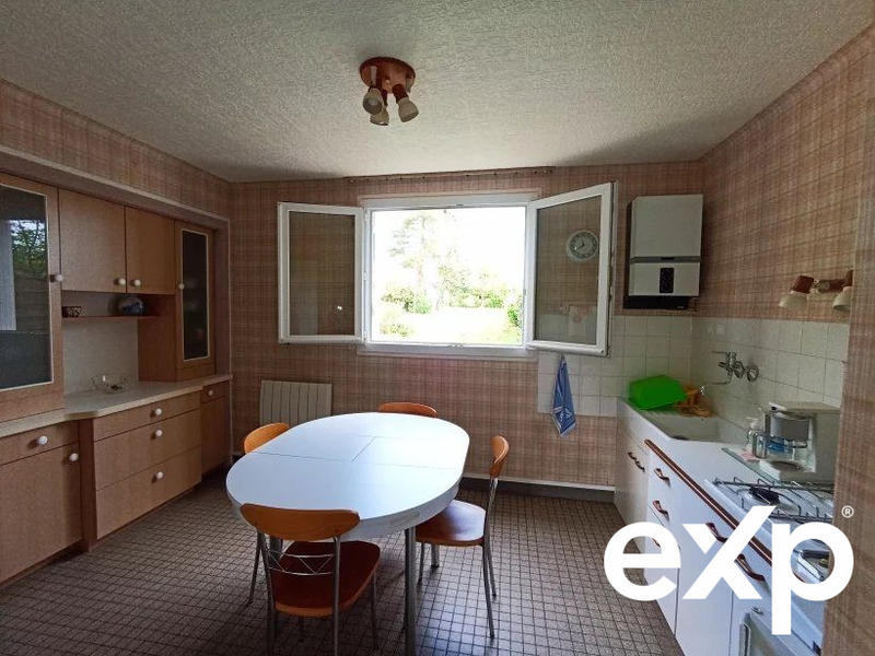 Maison - 93 m² - 5 pièces