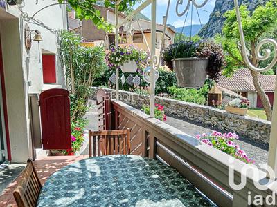 Maison - 80 m² - 3 pièces