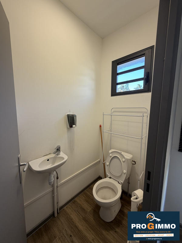 Bureau - 200 m² - 11 pièces