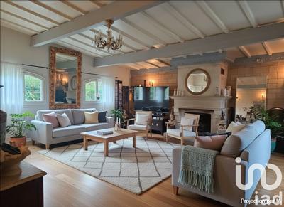 Maison - 193 m² - 7 pièces