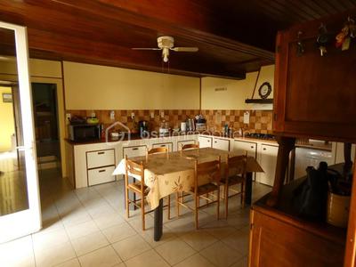 Longère - 201 m² - 6 pièces