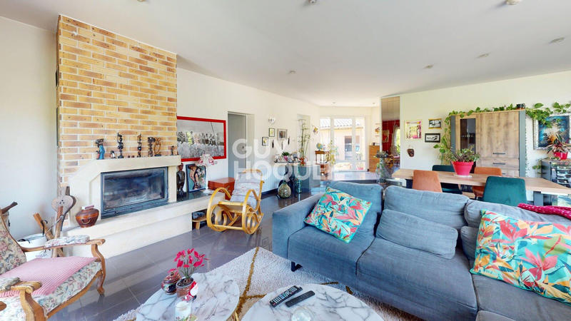 Maison - 164 m² - 5 pièces