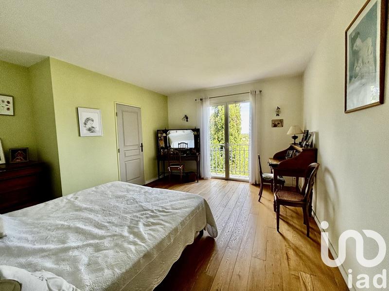 Maison - 194 m² - 6 pièces