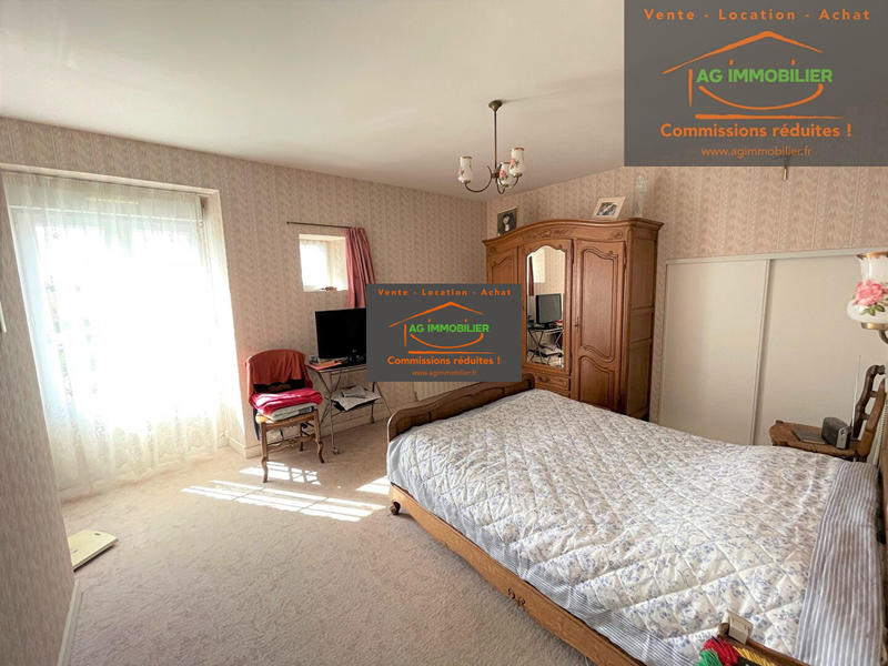 Maison - 380 m² - 5 pièces