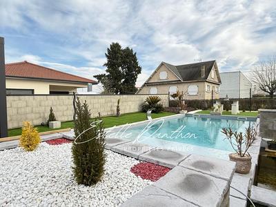 Maison - 120 m² - 4 pièces