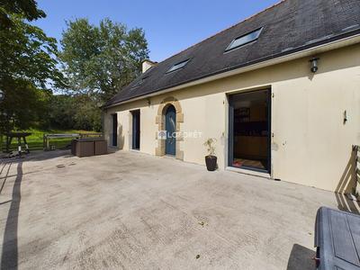 Maison - 135 m² - 5 pièces