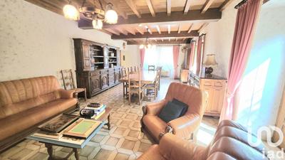 Maison - 245 m² - 9 pièces