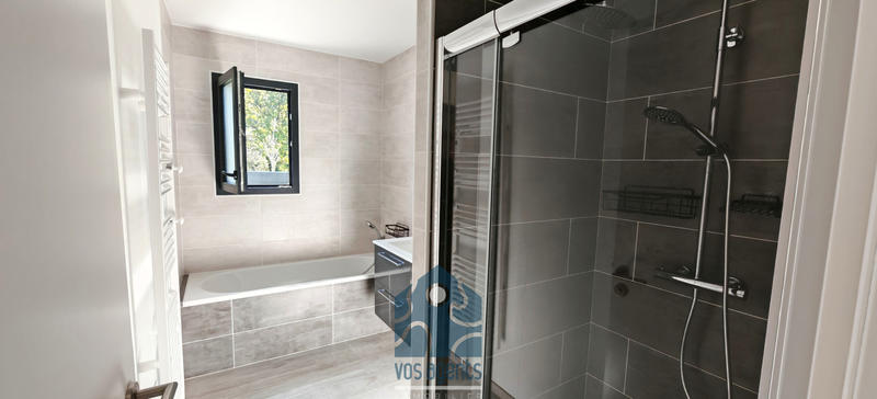 Maison - 89 m² - 5 pièces