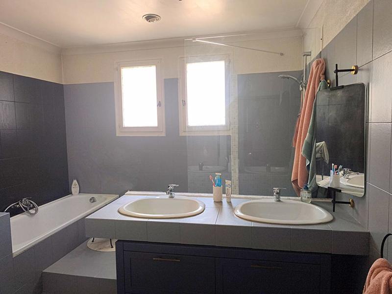 Maison - 213 m² - 7 pièces