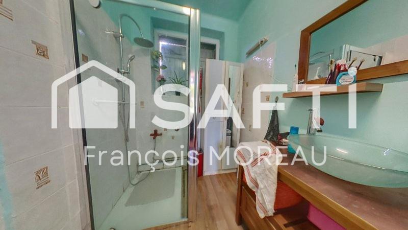 Maison - 180 m² - 6 pièces