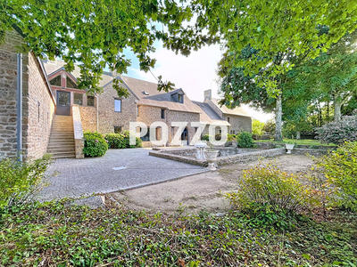 Maison - 676 m² - 17 pièces