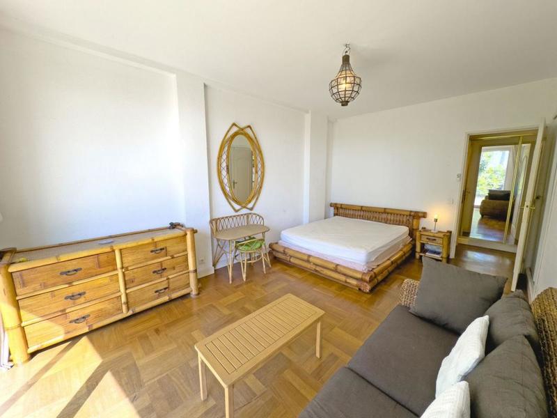 Appartement - 56 m² - 2 pièces