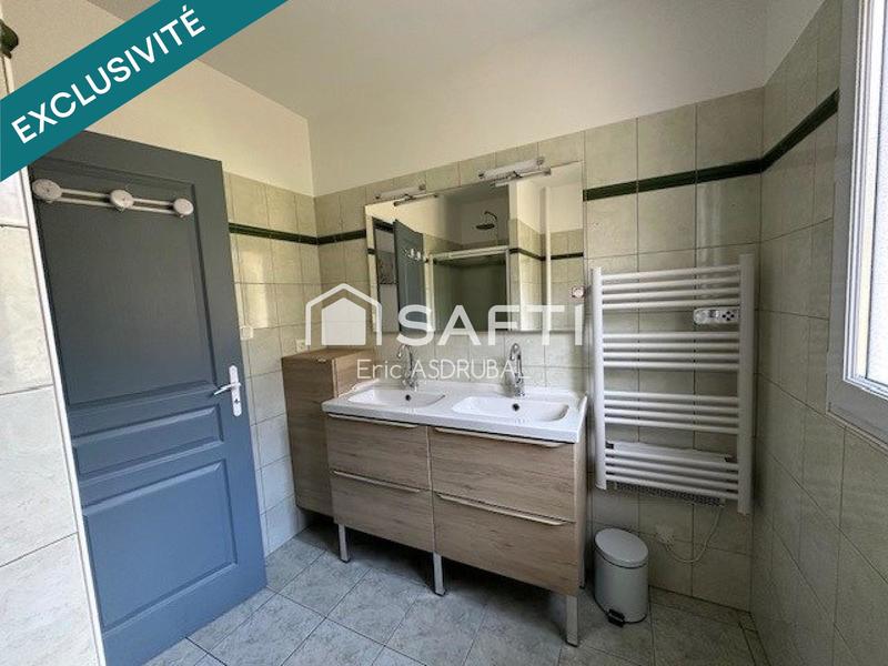 Maison - 247 m² - 10 pièces