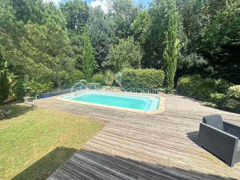 Maison d'architecte - 185 m² - 5 pièces