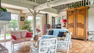 Maison - 190 m² - 6 pièces