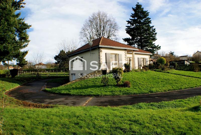 Maison - 214 m² - 7 pièces