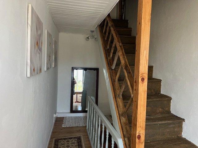 Maison - 213 m² - 8 pièces