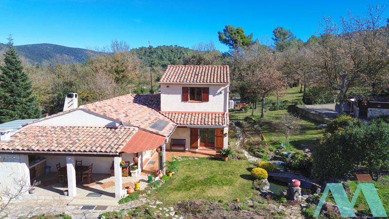 Maison - 125 m² - 5 pièces