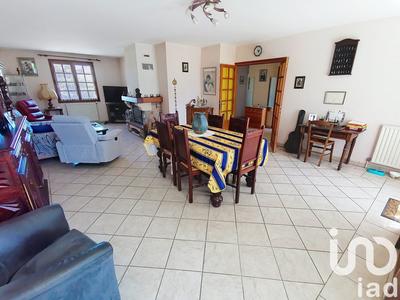 Maison - 106 m² - 5 pièces