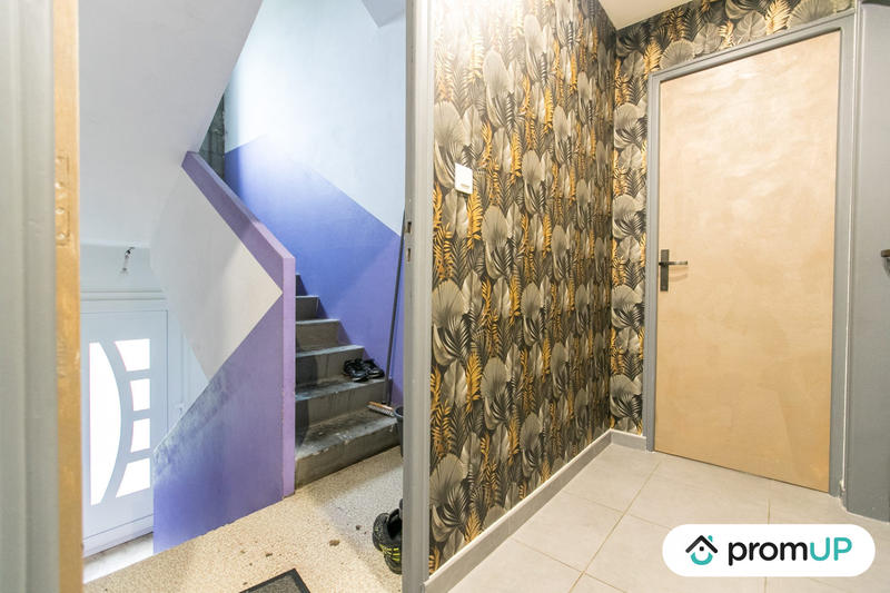 Maison contemporaine - 314 m² - 9 pièces