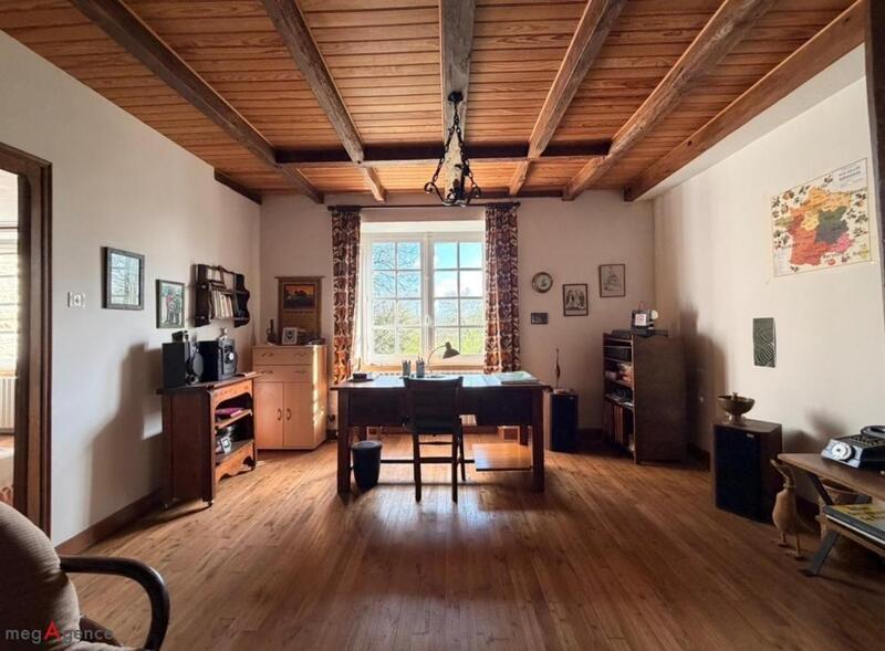 Moulin - 144 m² - 5 pièces