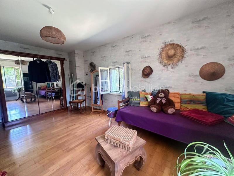 Maison ancienne - 225 m² - 9 pièces