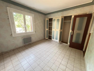 Maison - 254 m² - 12 pièces