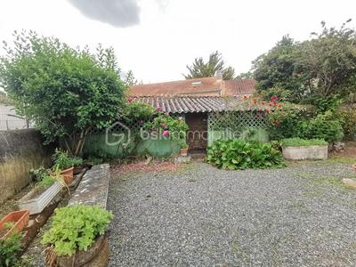 Maison - 65 m² - 3 pièces