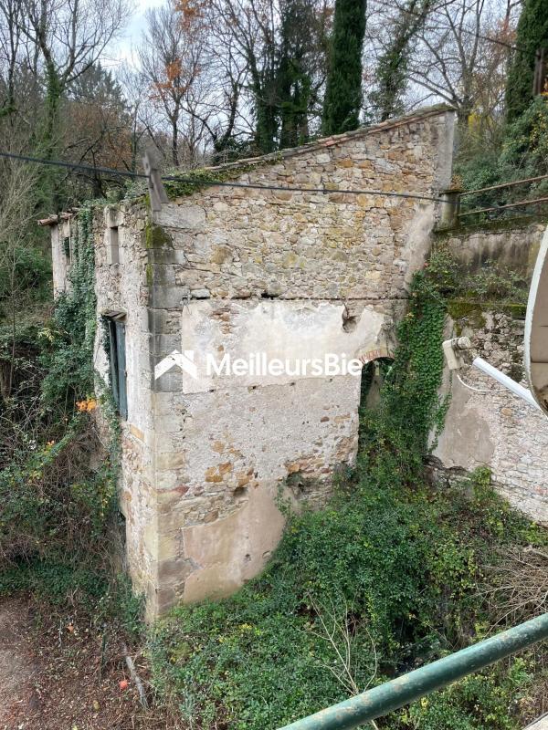 Propriété - 376 m² - 5 pièces