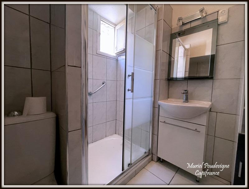 Maison - 353 m² - 13 pièces