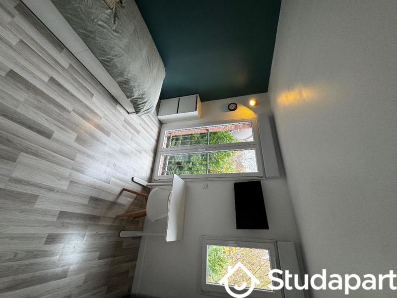 Chambre - 12 m² - 1 pièce