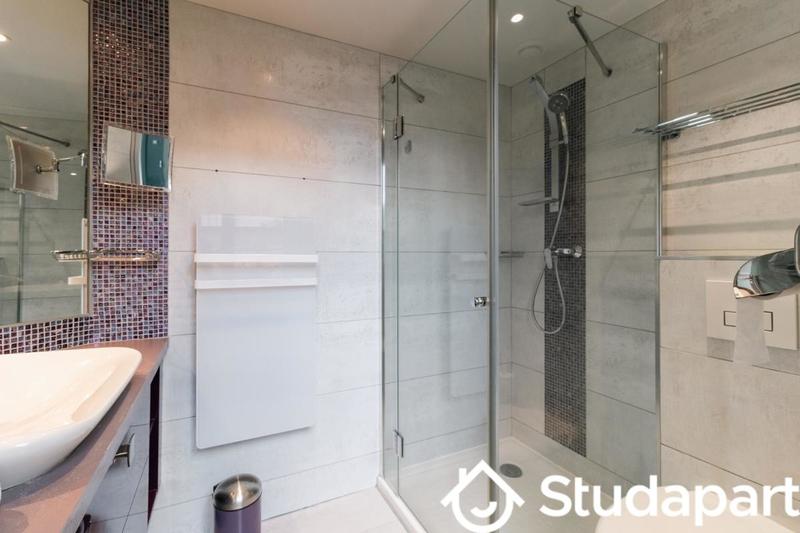 Appartement - 75 m² - 3 pièces