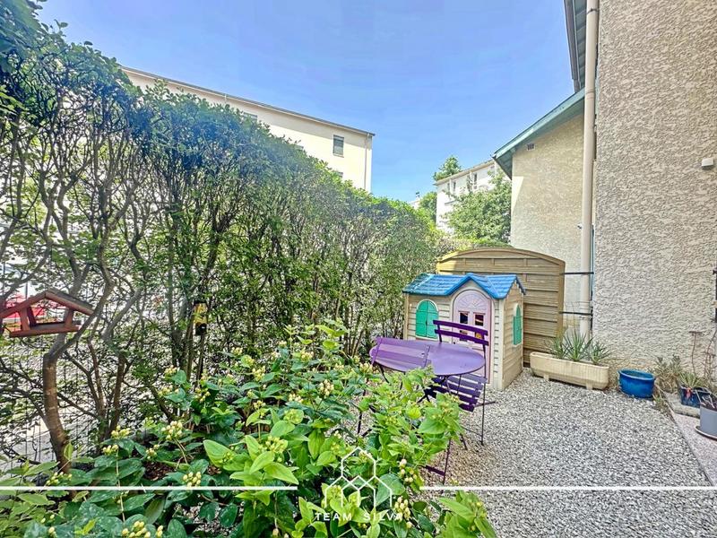 Appartement - 70 m² - 3 pièces