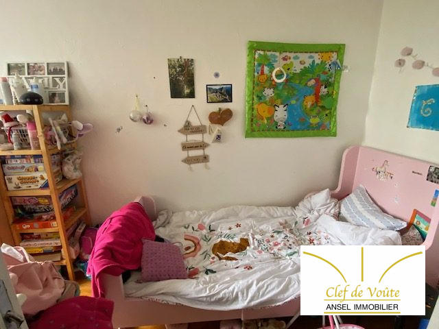 Appartement - 81 m² - 5 pièces