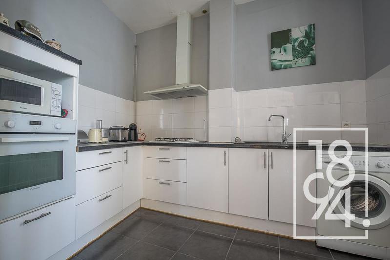 Immeuble - 160 m² - 6 pièces