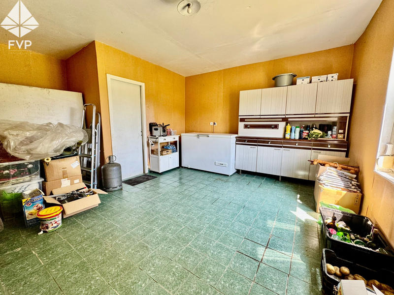 Propriété - 166 m² - 6 pièces