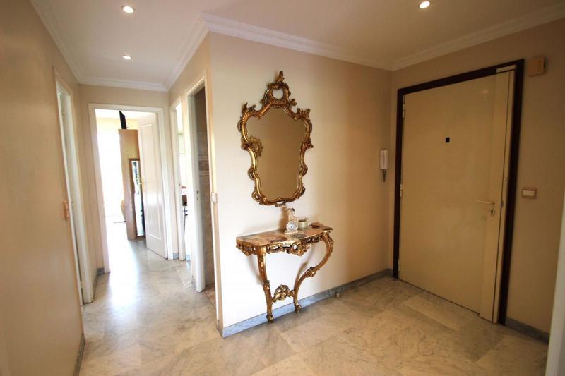 Appartement - 67 m² - 2 pièces